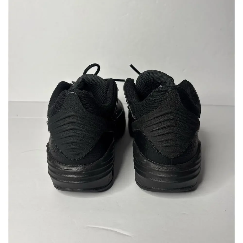 Air Jordan Max Aura 5 Triple Black Men’s Sz 7
